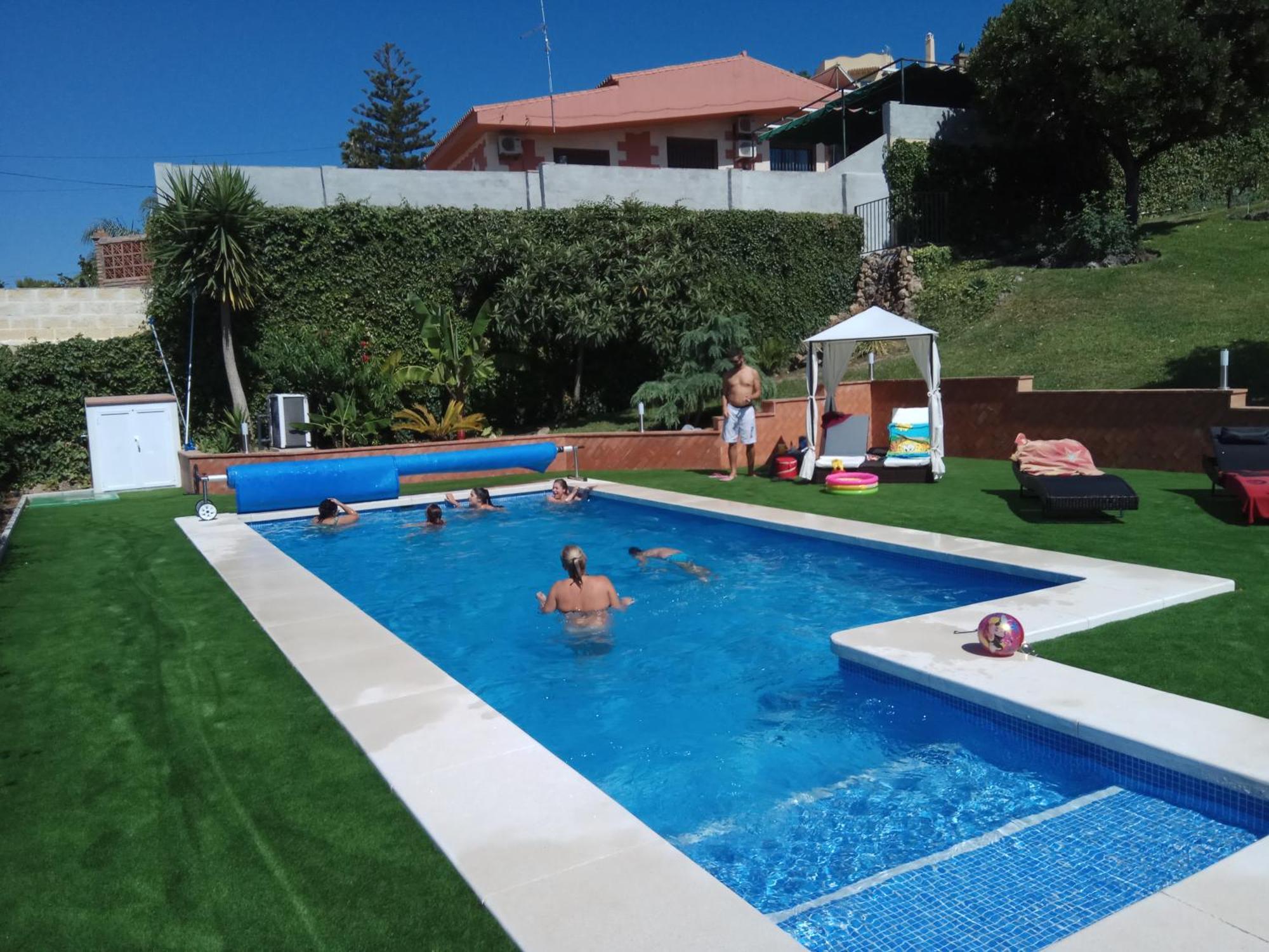 Villa Peralta, Heated And Private Pool ,near And Golf ! *
